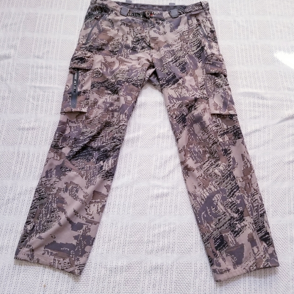 SITKA GEAR OUTDOOR HUNTING CAMOUFLAGE OPTIFADE CARGO PANTS MEN SIZE 40 EUC - Picture 3 of 10